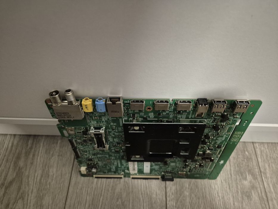 Płyta główna do telewizora SAMSUNG UE50MU6172U