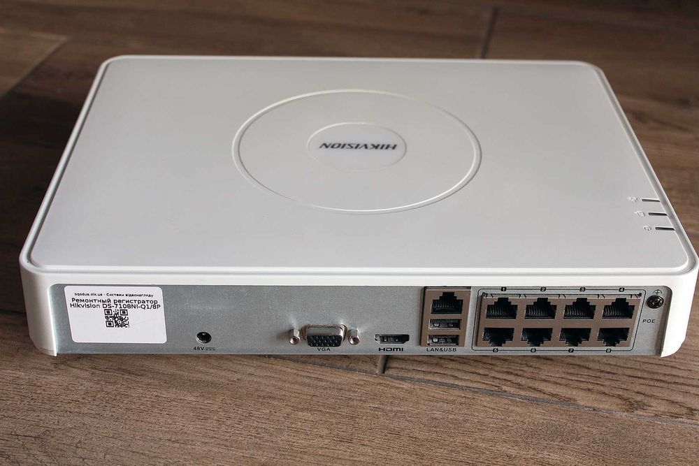 8 канальный POE видеорегистратор NVR Hikvision DS-7108NI-Q1/8P
