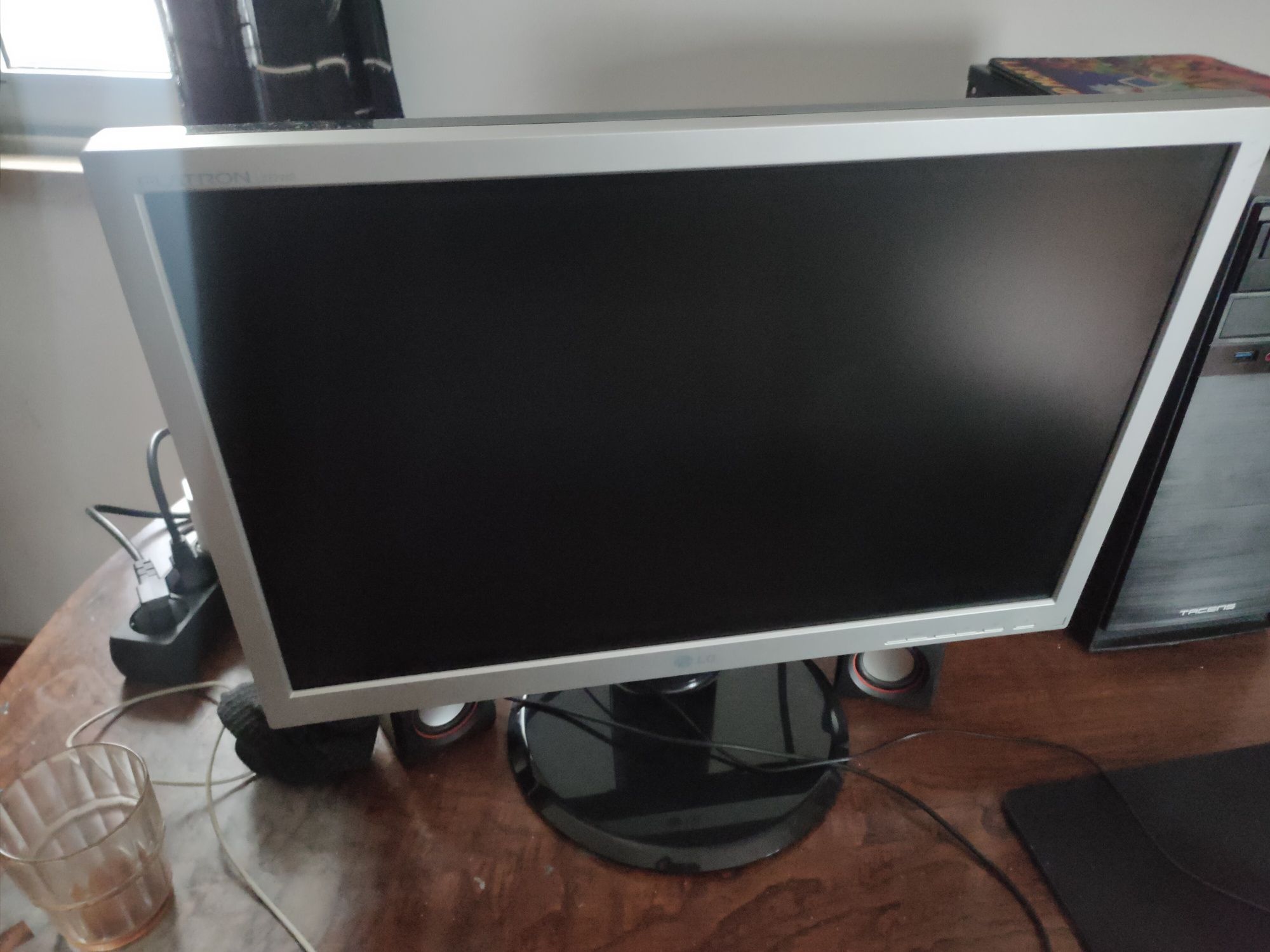 Monitor LG 22 polegadas