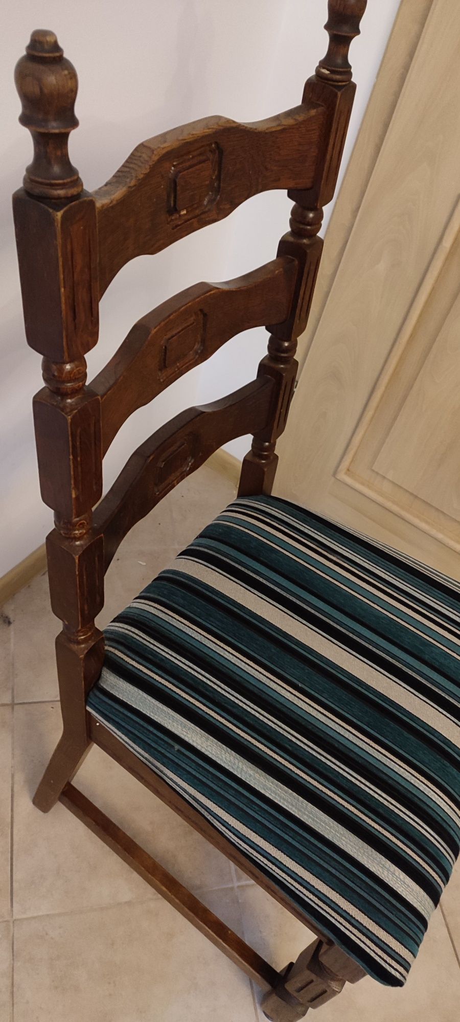 Krzesła holenderskie dębowe,masywne 4szt
