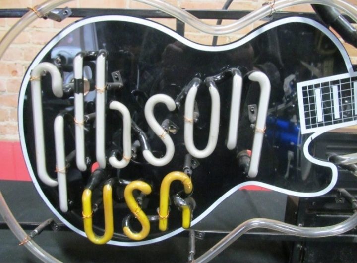 Oportunidade Gibson Les Paul Vintage Neon
