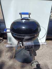 Grill ogrodowy WEBER