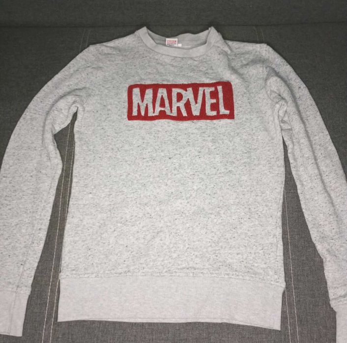 Sweter Marvel szary