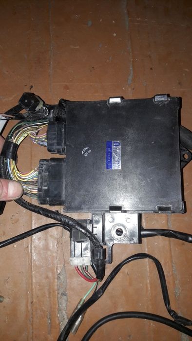 Ямаха р1 Yamaha r1 09-14 Мозги