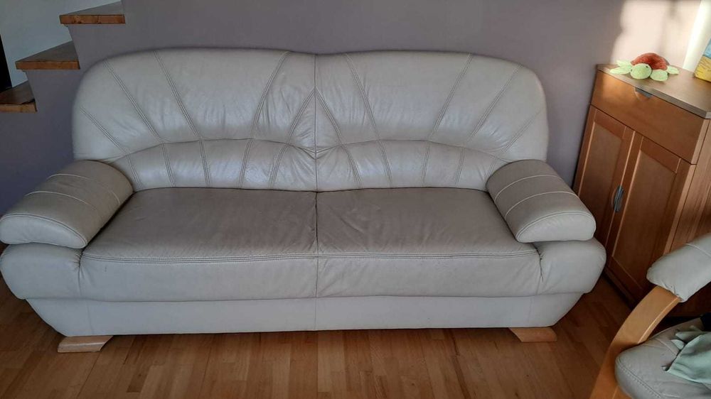 ZAREZERWOWANE Oddam za darmo - sofa, fotele oraz stolik. Odbiór własny