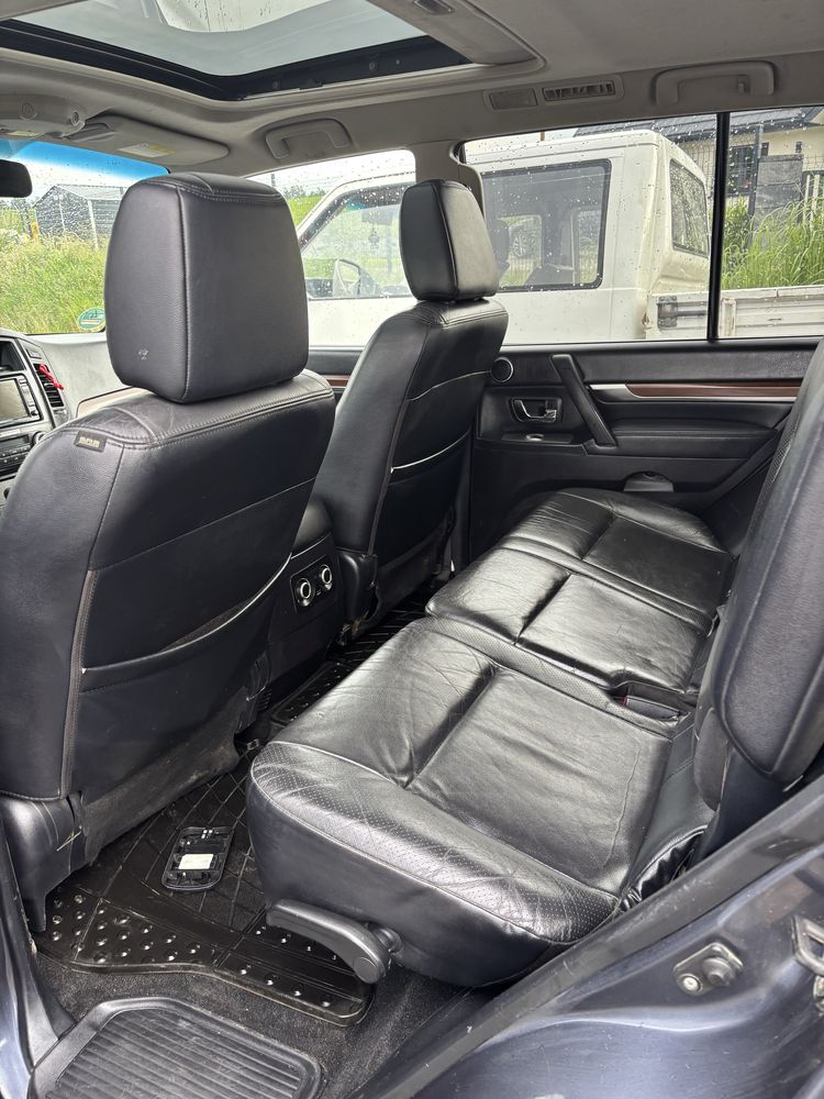 Mitsubishi Pajero IV 3.2 DID