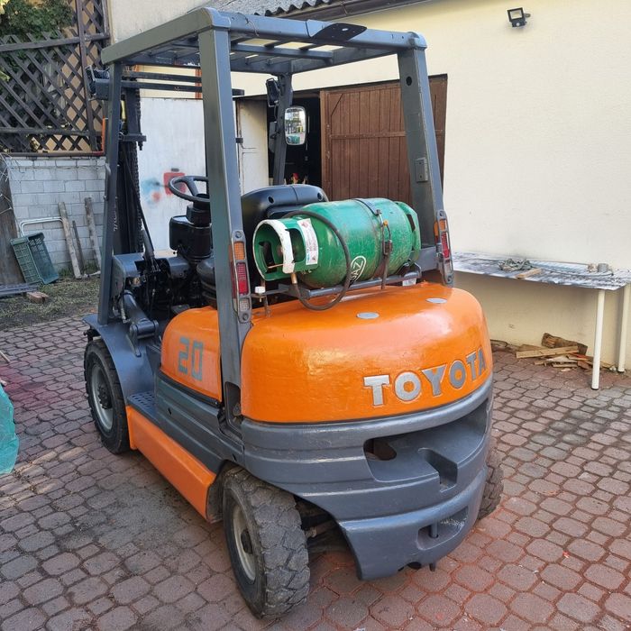 Wózek widłowy Toyota, układarka