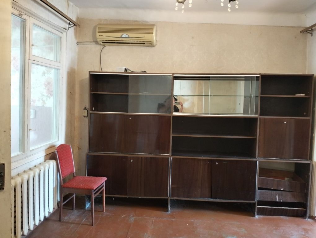 2к кв.,ул. Сенная-Андреева, 9300$