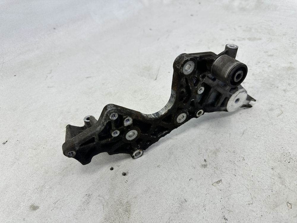 Audi A4 B8 pompa paliwa wtryskowa 2.7 TDI V6 CGKA A5 8T Q5