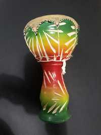 Bongo Tunisino, cerâmica pintada á mão e pelo
