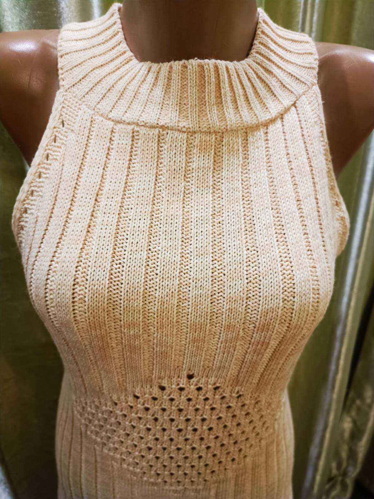 Вязаное платье Select