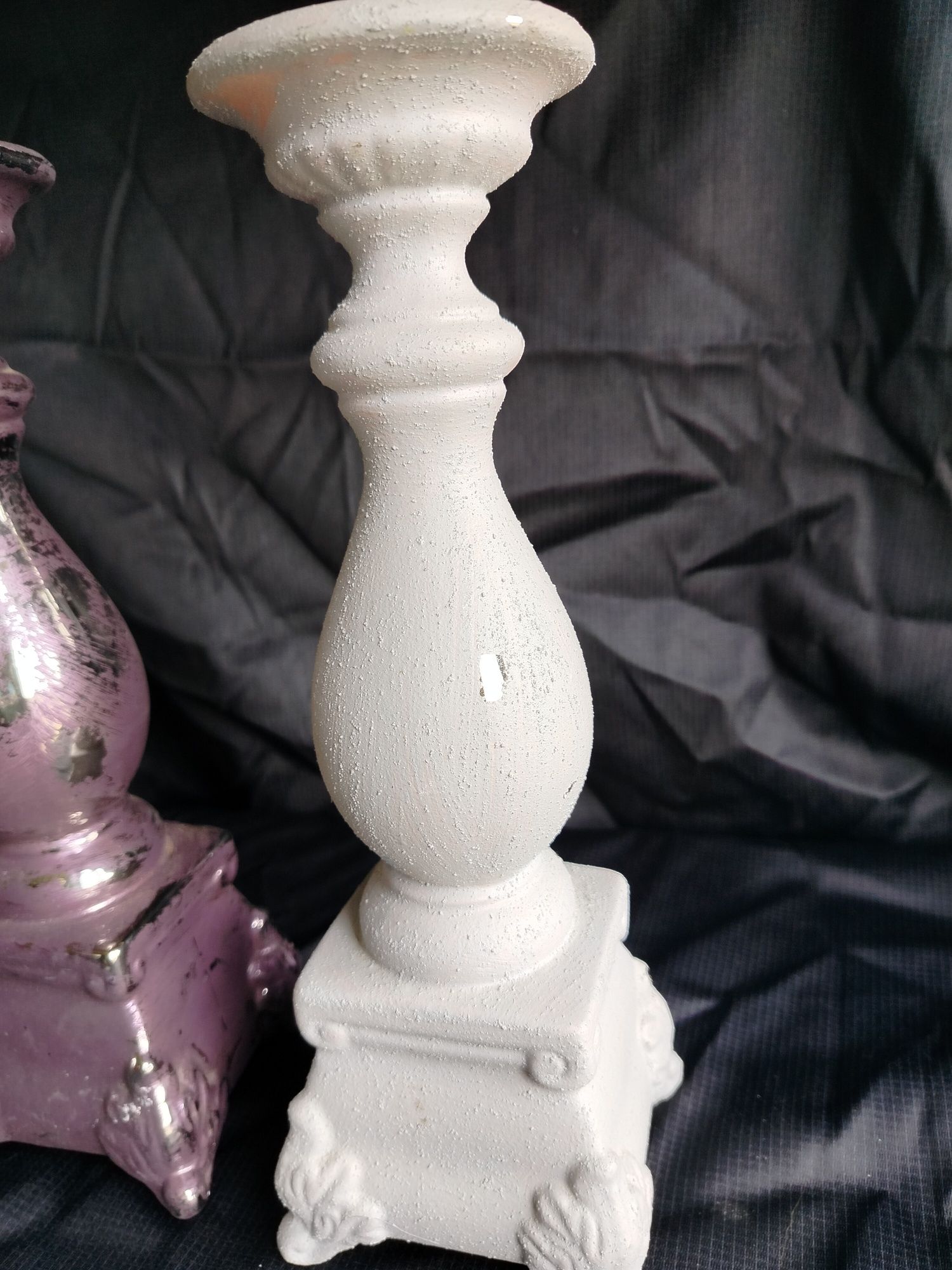 Ładne ceramiczne świeczniki