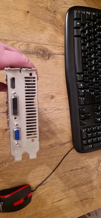 Karta graficzna gtx 750