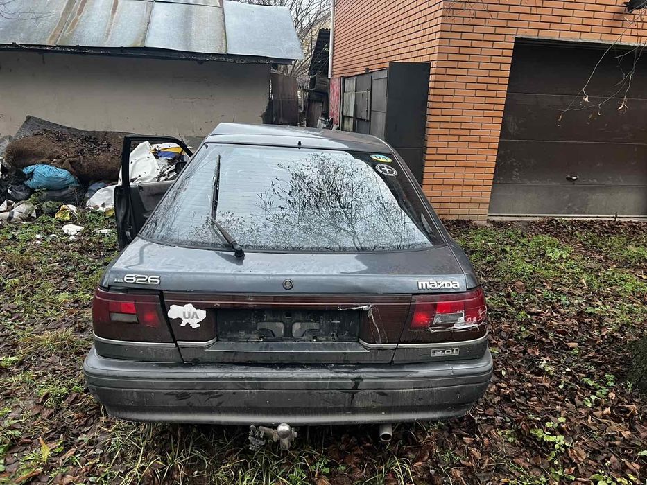 Мазда 626 после ДТП на зпчасти