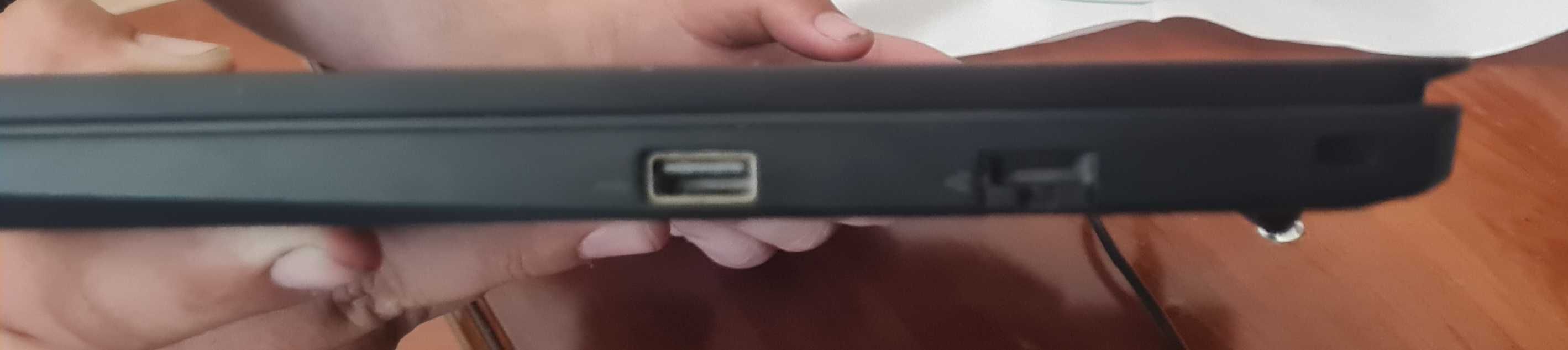 Computador Portátil Lenovo ThinkPad E14 | 14'' | Intel® Core i7-1165G7
