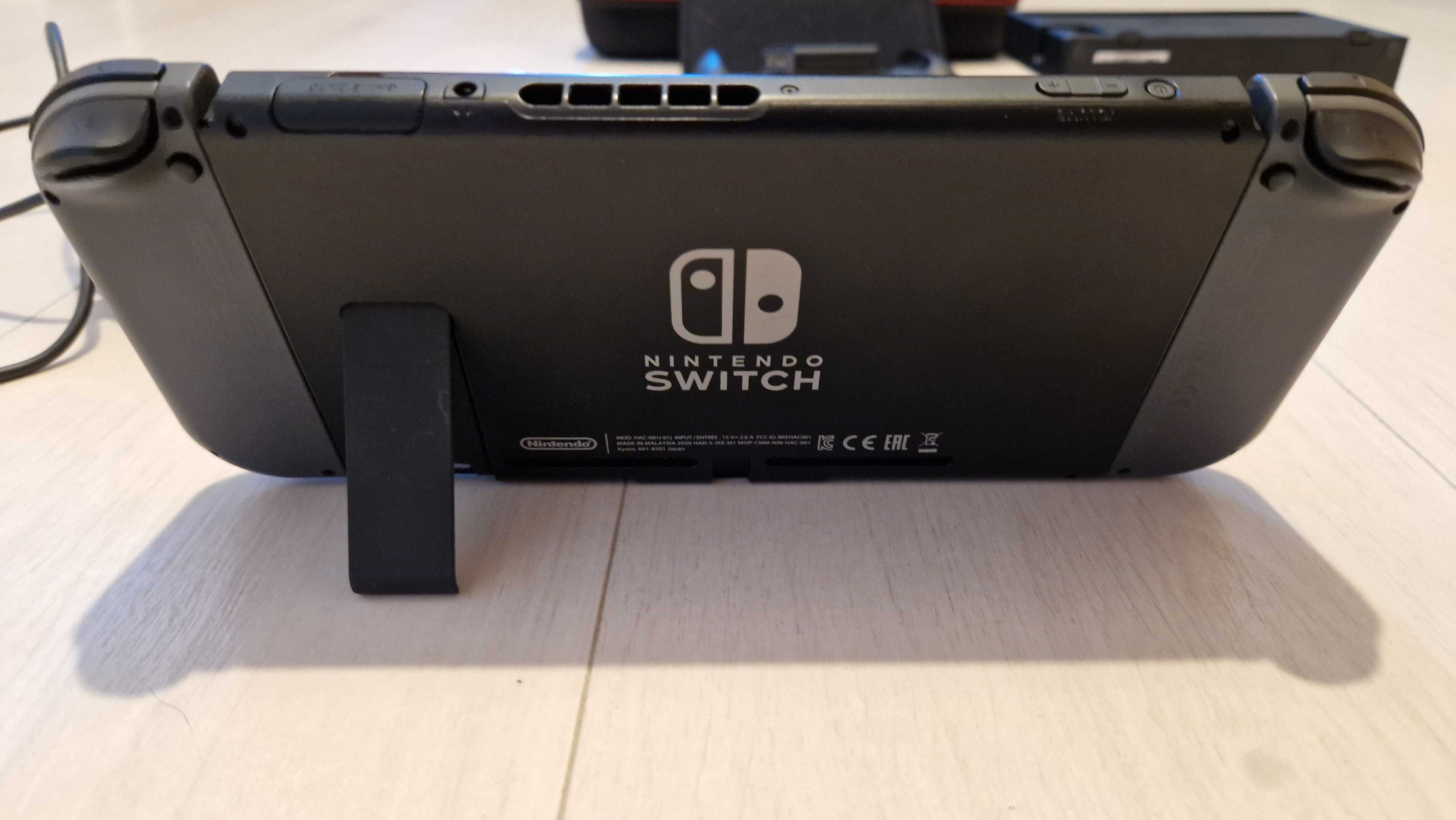 Konsola NINTENDO Switch HAC-001(-01) + Kontroler Switch szary