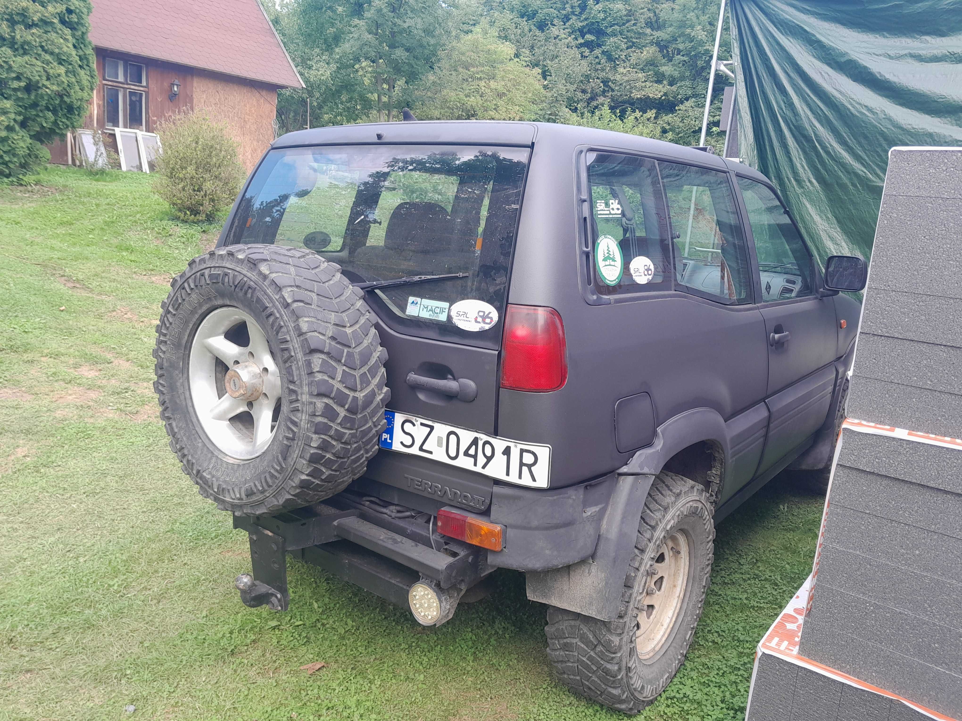 Nissan Terrano II 2.7tdi klima sprawna