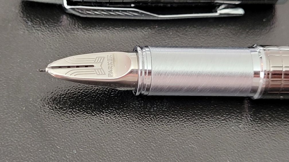 Parker 5th IM Premium Deep Gun Metal Chiselled pióro /cienkopis