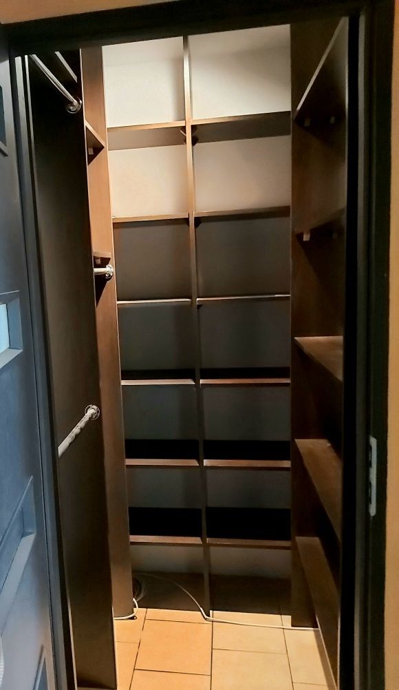 2pokoje, pierwsze piętro,balkon