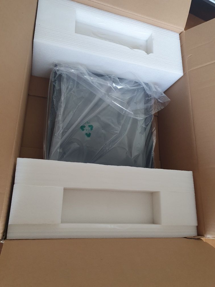 monitor  przemysłowy advantech dotykowy nowy 21.5 cala touchpanel