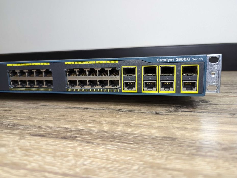 Switch Catalyst 2960G Series