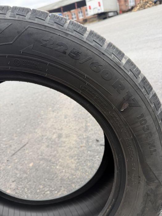 225/60 r17 Nokian Nordman