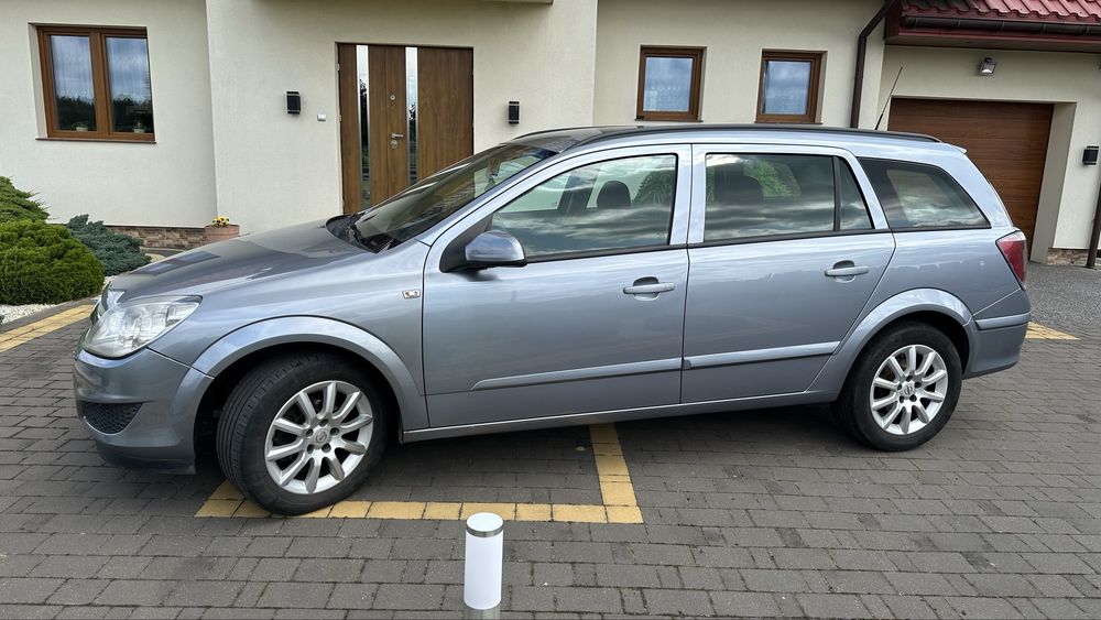 Opel Astra H 1.7