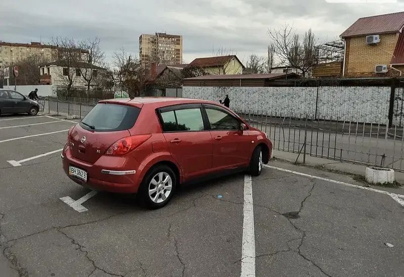 Nissan Tiida 2008