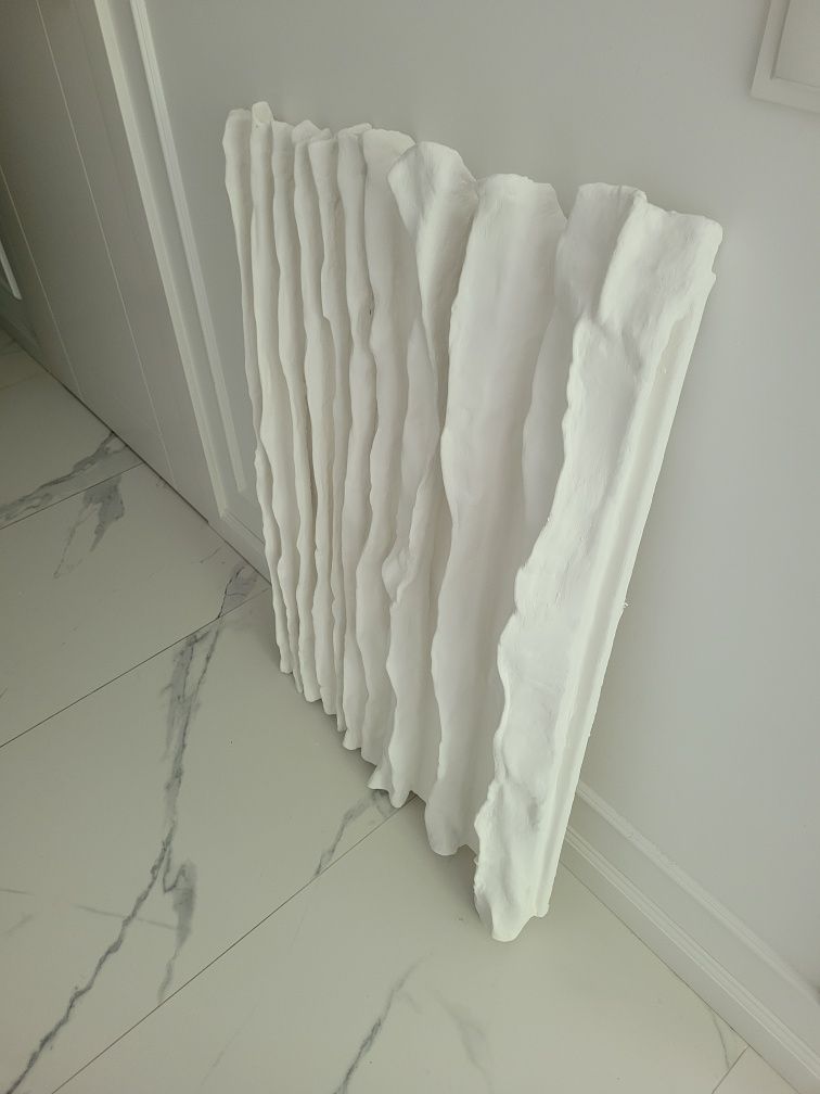 Rzeźba ścienna 70x110cm - 3D płaskorzeźba