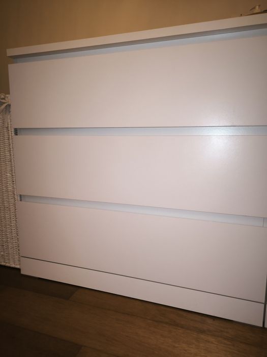 Cómoda branca MALM Ikea