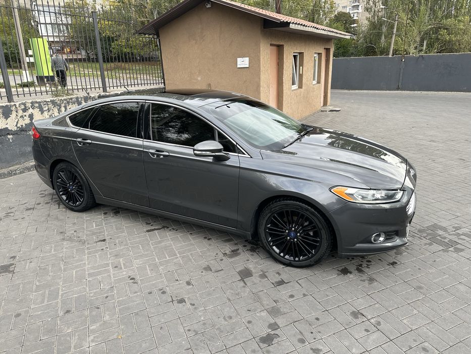 Ford Fusion SE AWD 2015