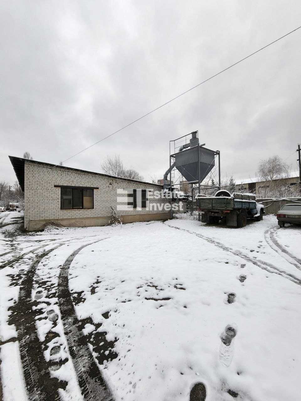 Продам производственно-складской комплекс по улице Азовстальская, 21.