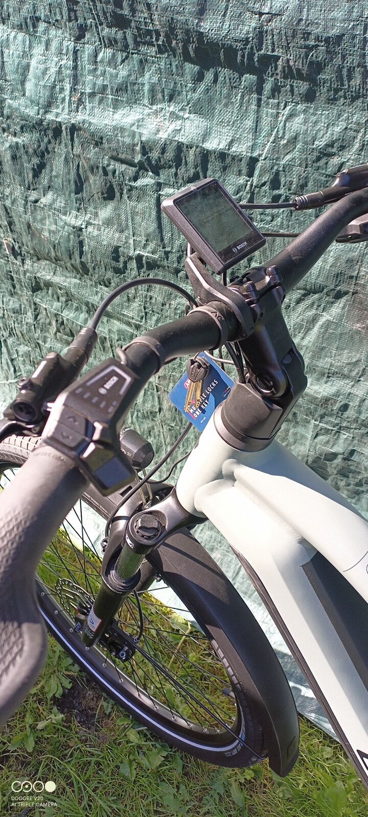 Rower elektryczny Cube Kathmandu Hybrid 750wh
