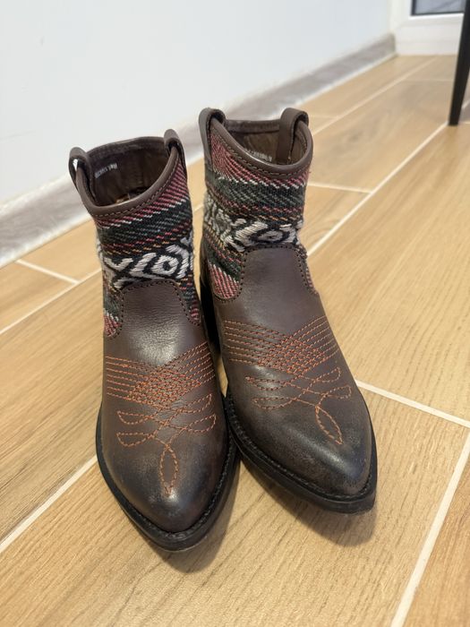 Ковбойки mango 33 розмір