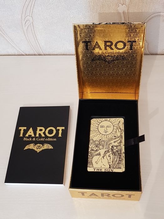 Таро черное на золоте, оригинал.