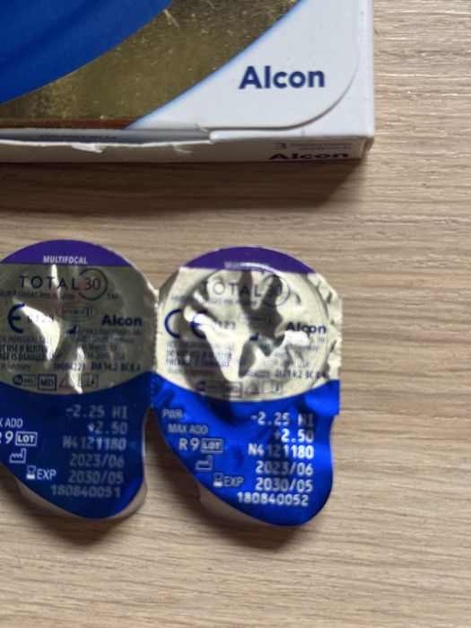 Alcon Total 30 Multifocal