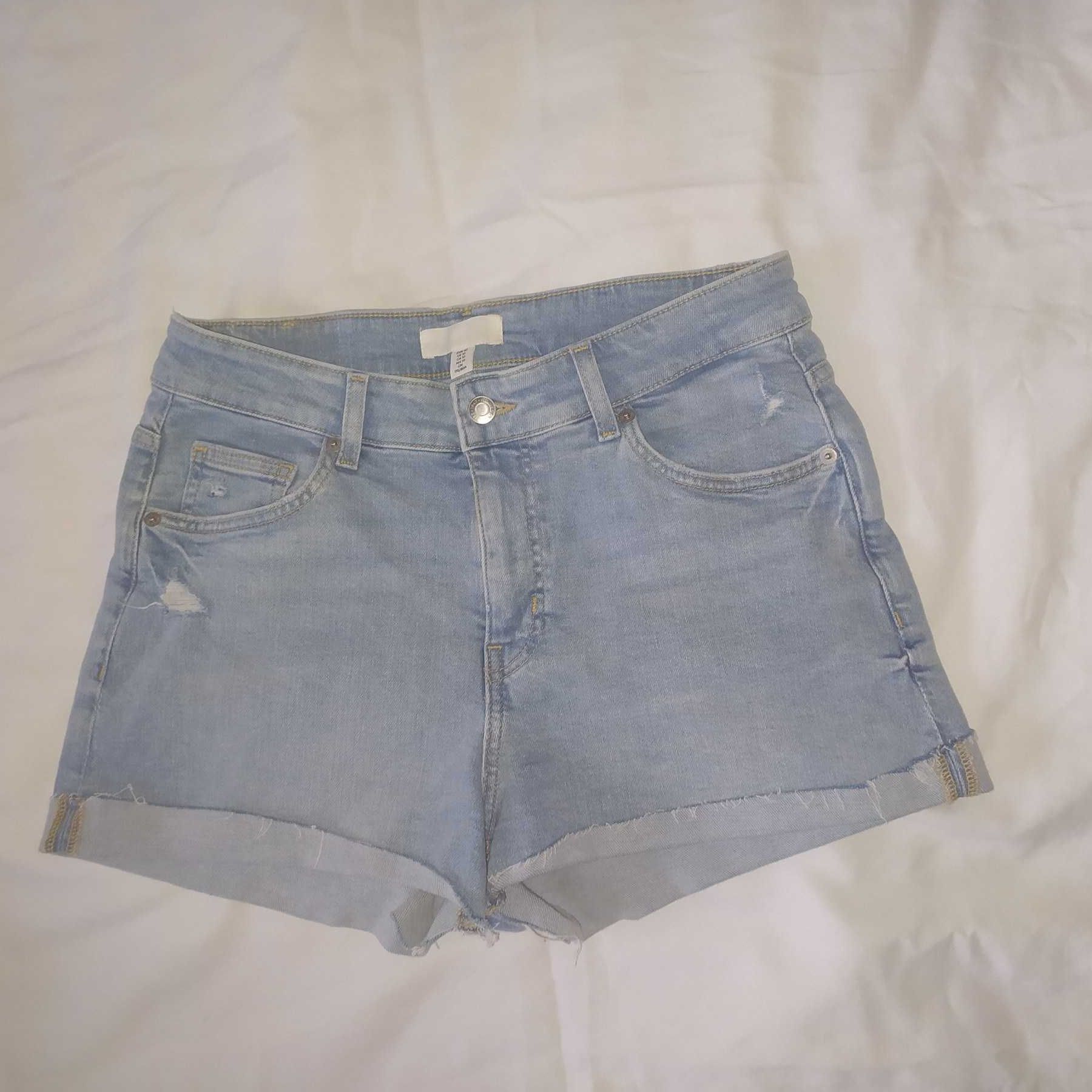 Шорты H&M женские