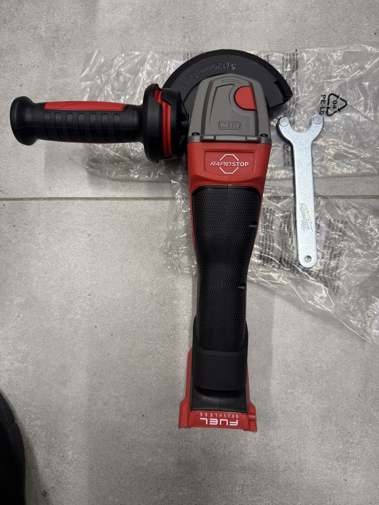 Нова безщіткова болгарка УШМ Milwaukee 2880-20 M18 Fuel 125мм. USA