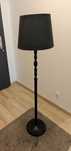 Lampa podłogowa IKEA KINNAHULT / stan idealny / kolor czarny