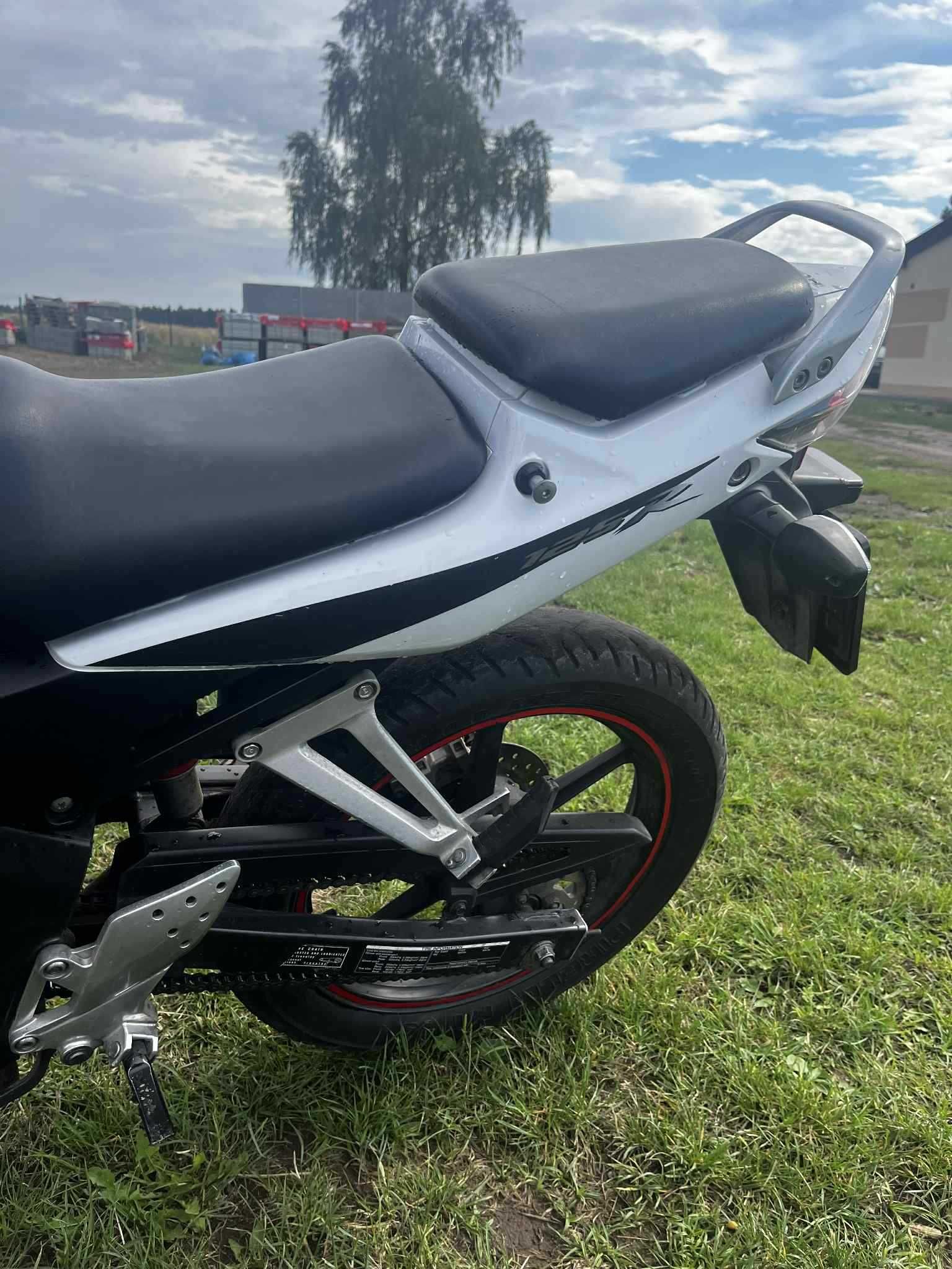 Honda CBR 125 JC39 2010r.