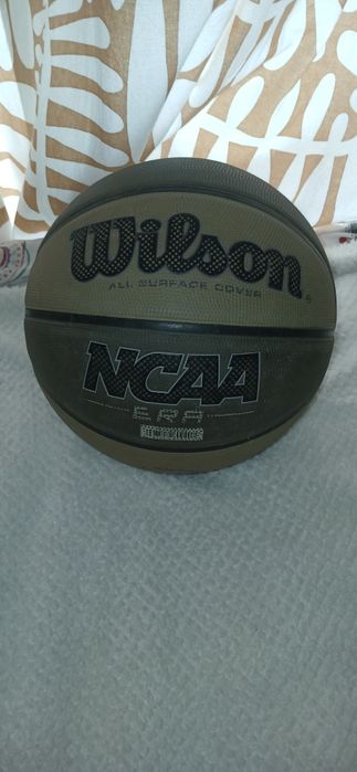 Bola de basketball Wilson Ncaa Era