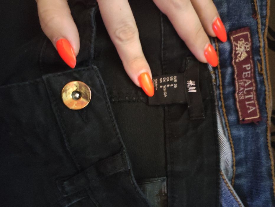 Лот джинсов размер S