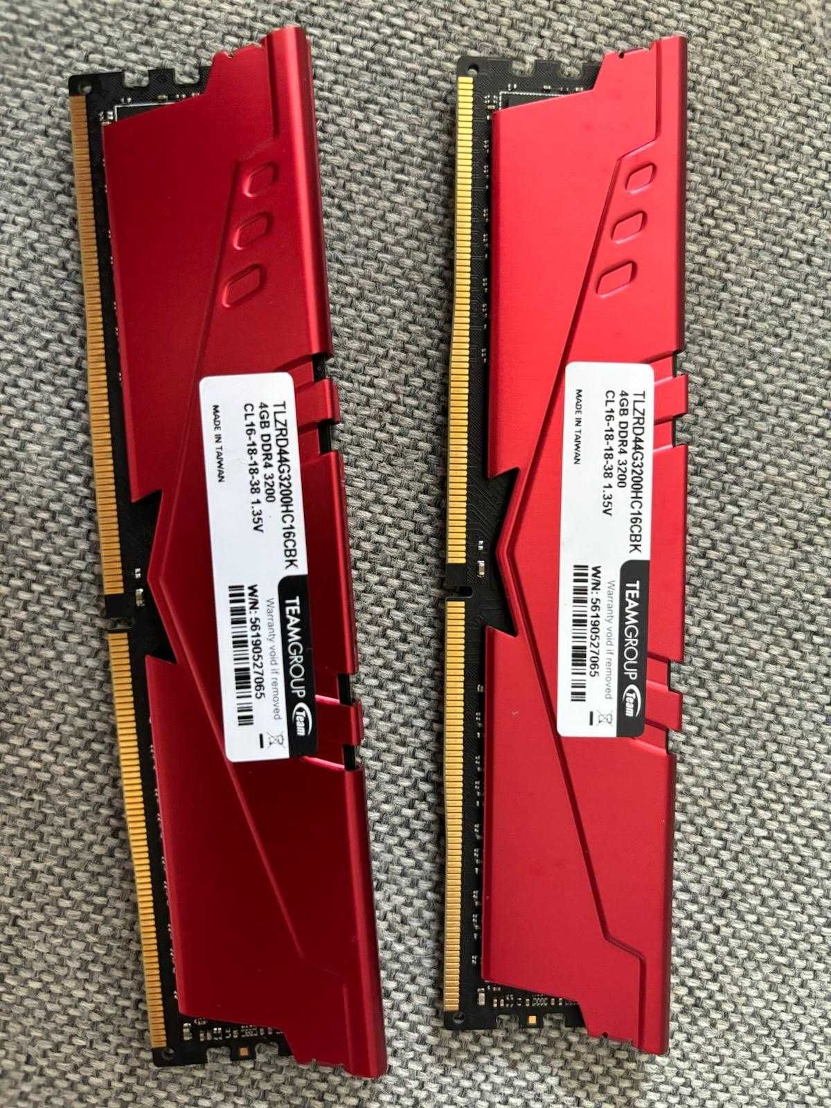 Memória RAM - Team Group Kit 8GB (2 x 4GB)