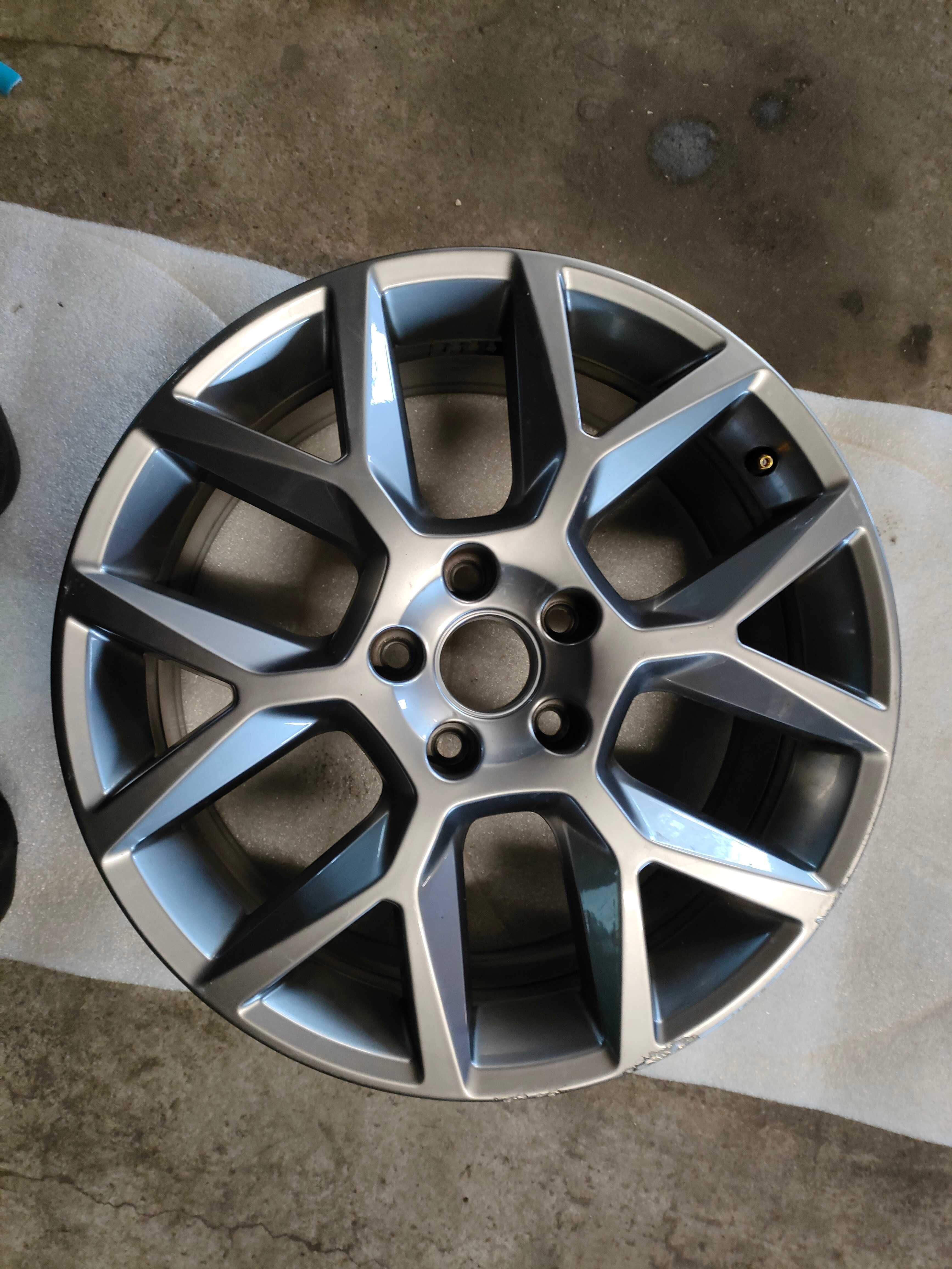 Felga Aluminiowa VW 5K0 7.5JX18 et51