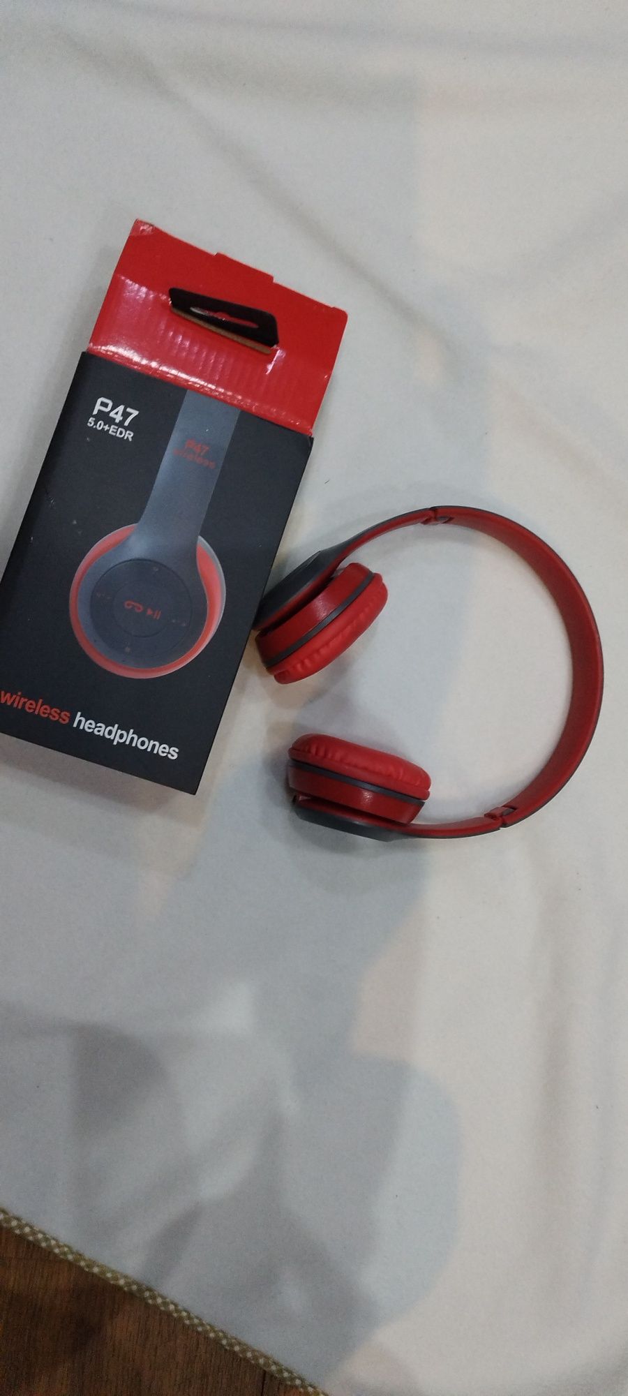 nowe słuchawki bloototch ładowane na kabel skladane