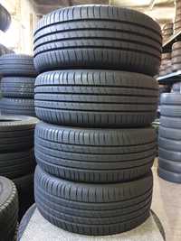 Майже нові літні шини KUMHO 215/45 R16 резина Р16