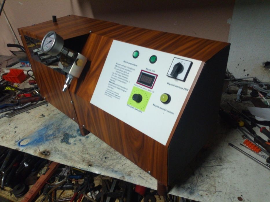 Tester wtryskiwaczy Diesla Bosch,Denso,Denso2,Delphi i piezo.Zas.230V