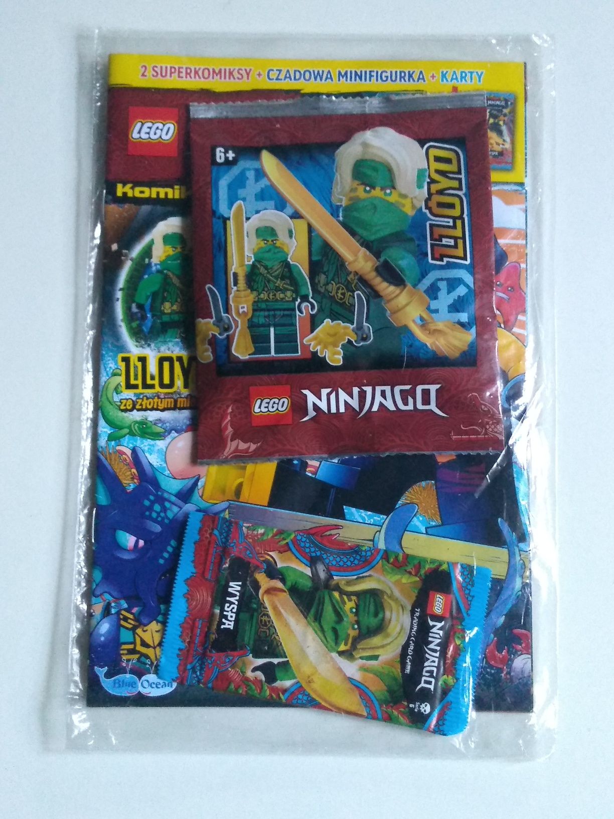 Figurka LEGO Ninjago Lloyd z mieczem plus gazetka