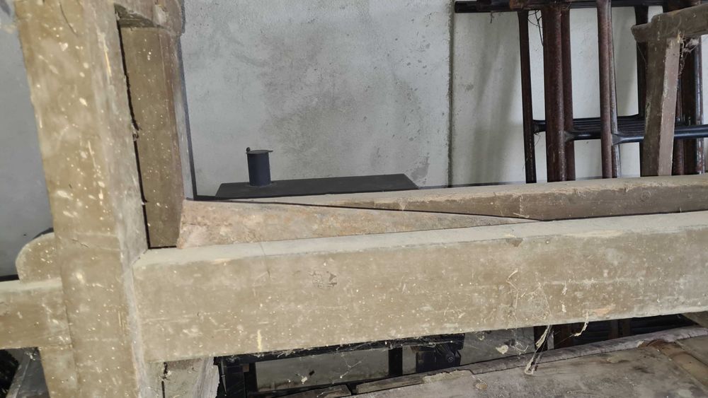 Stary stol warsztatowy stolarski