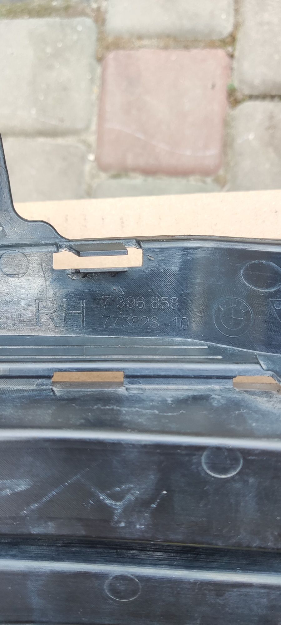 Накладка на туманку BMW F30/F31 R